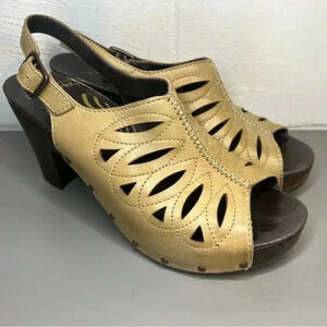 DANSKO ROWENA Women Beige Leather Slingback Chunky Heel Size 42